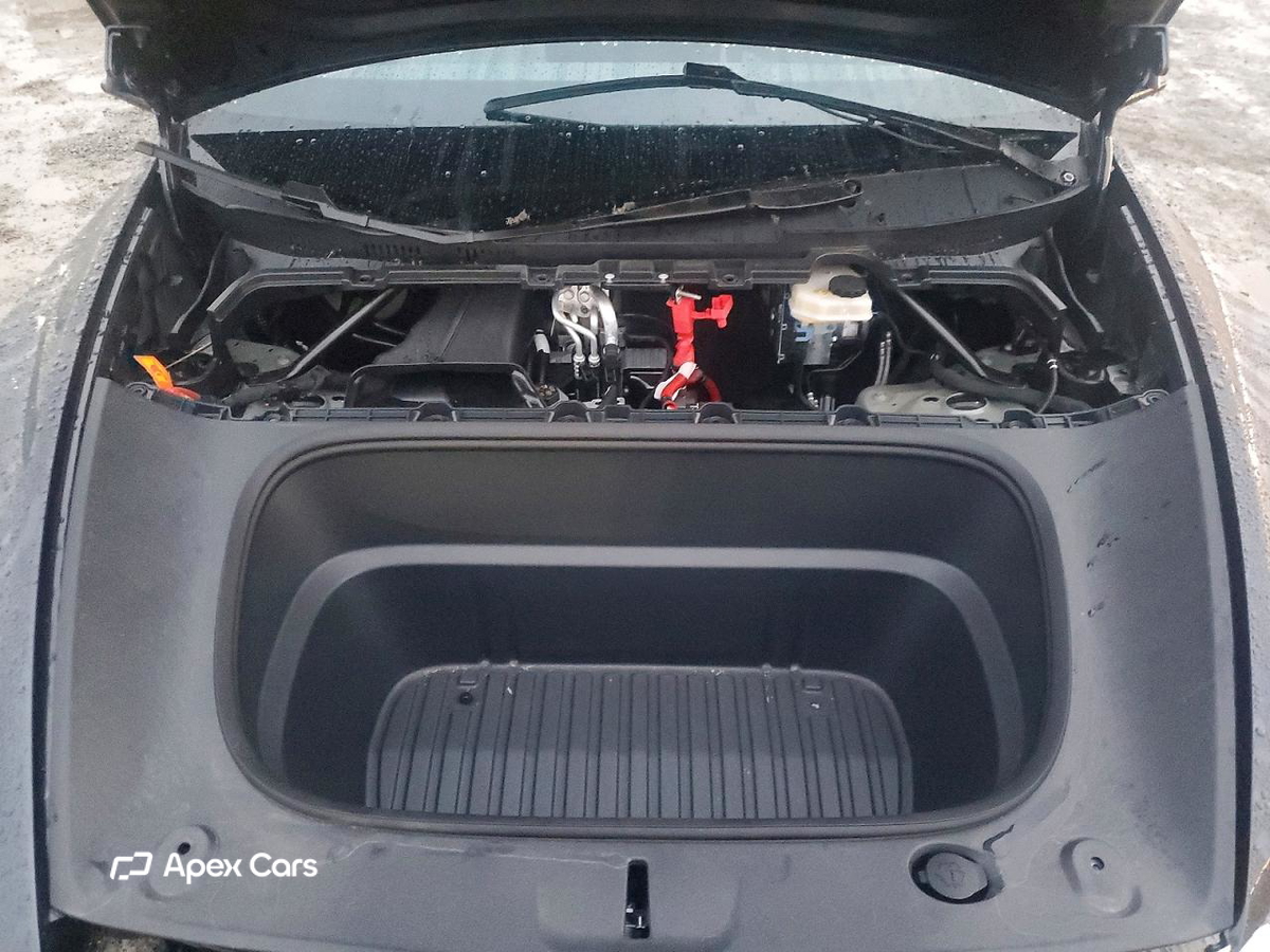 Tesla Model Y 2026
