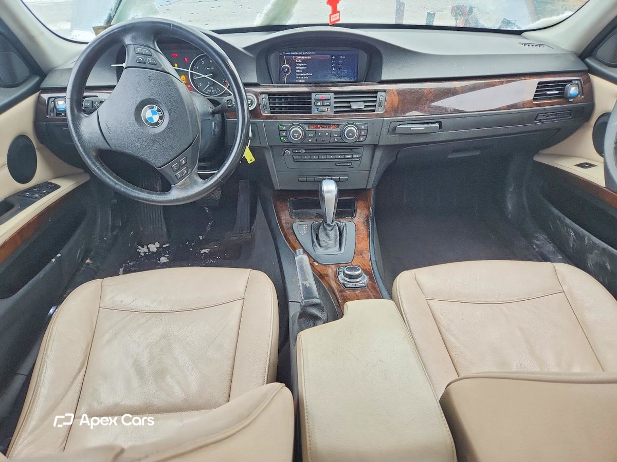 BMW Series 3 2011