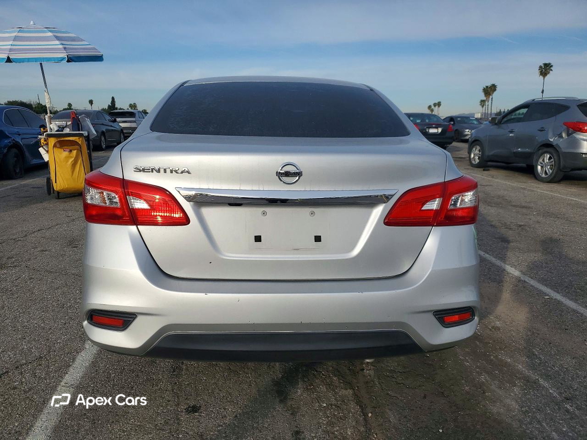 Nissan Sentra 2019