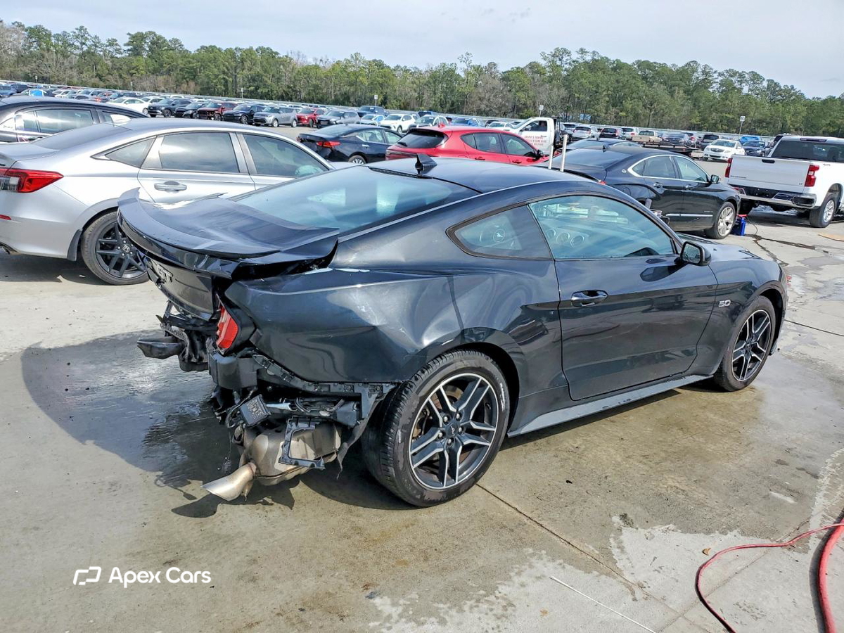 Ford Mustang 2021