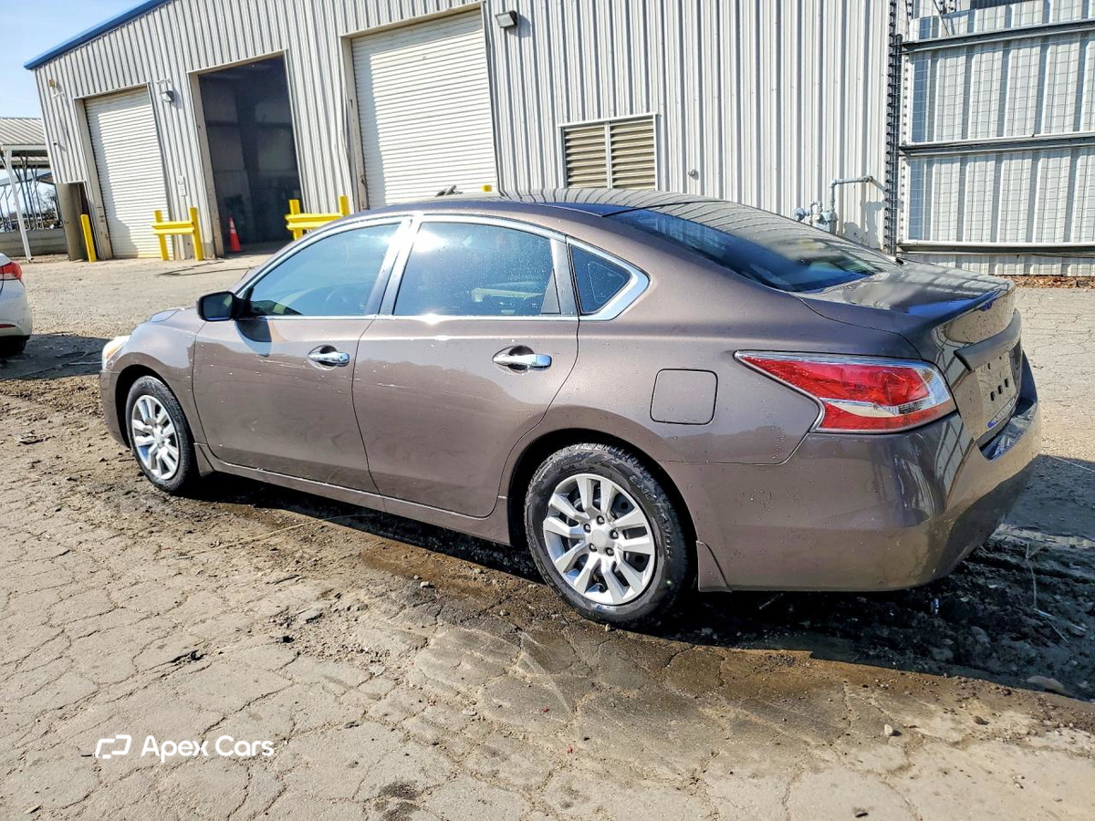 Nissan Altima 2015