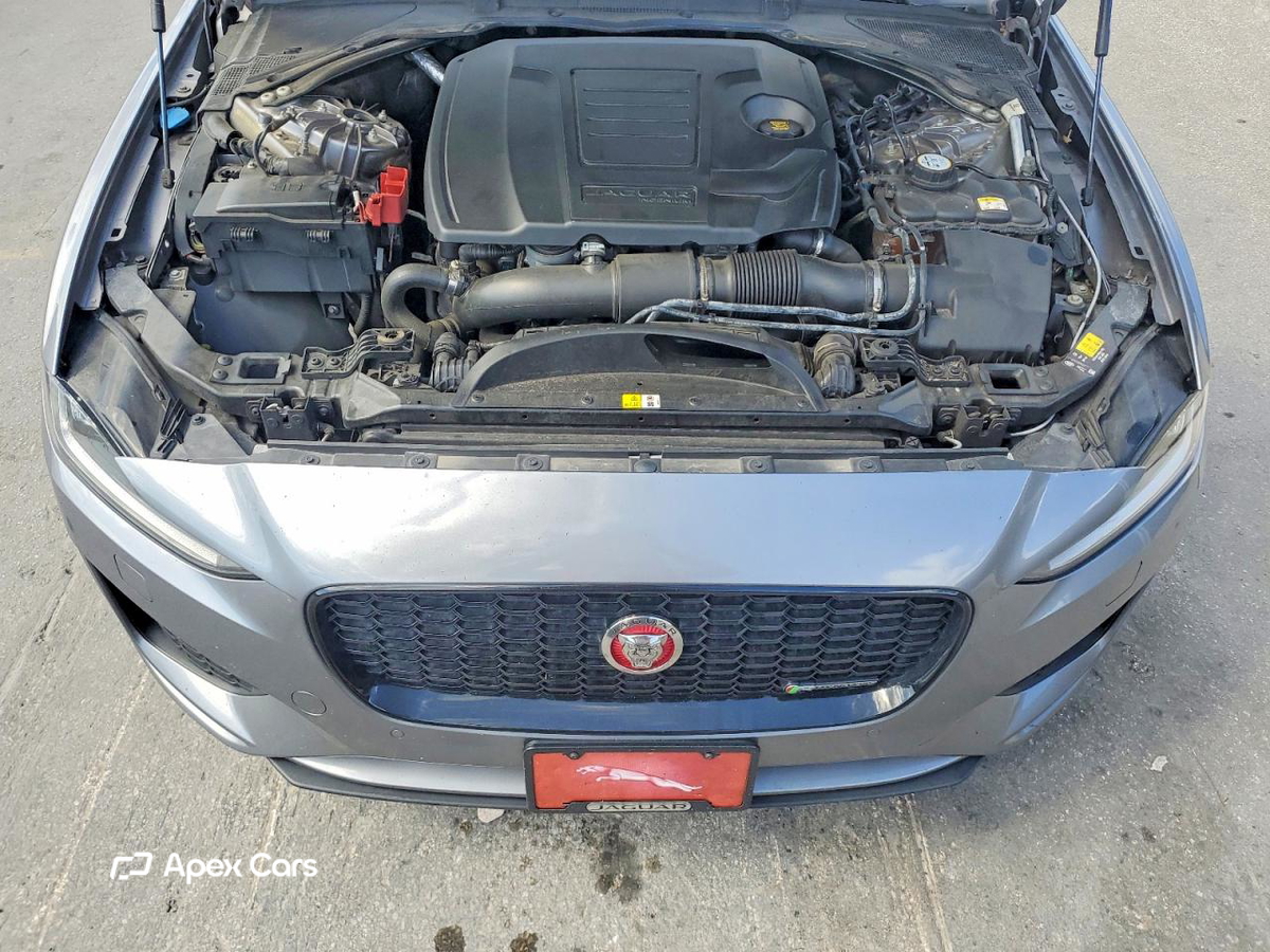 Jaguar XE 2020