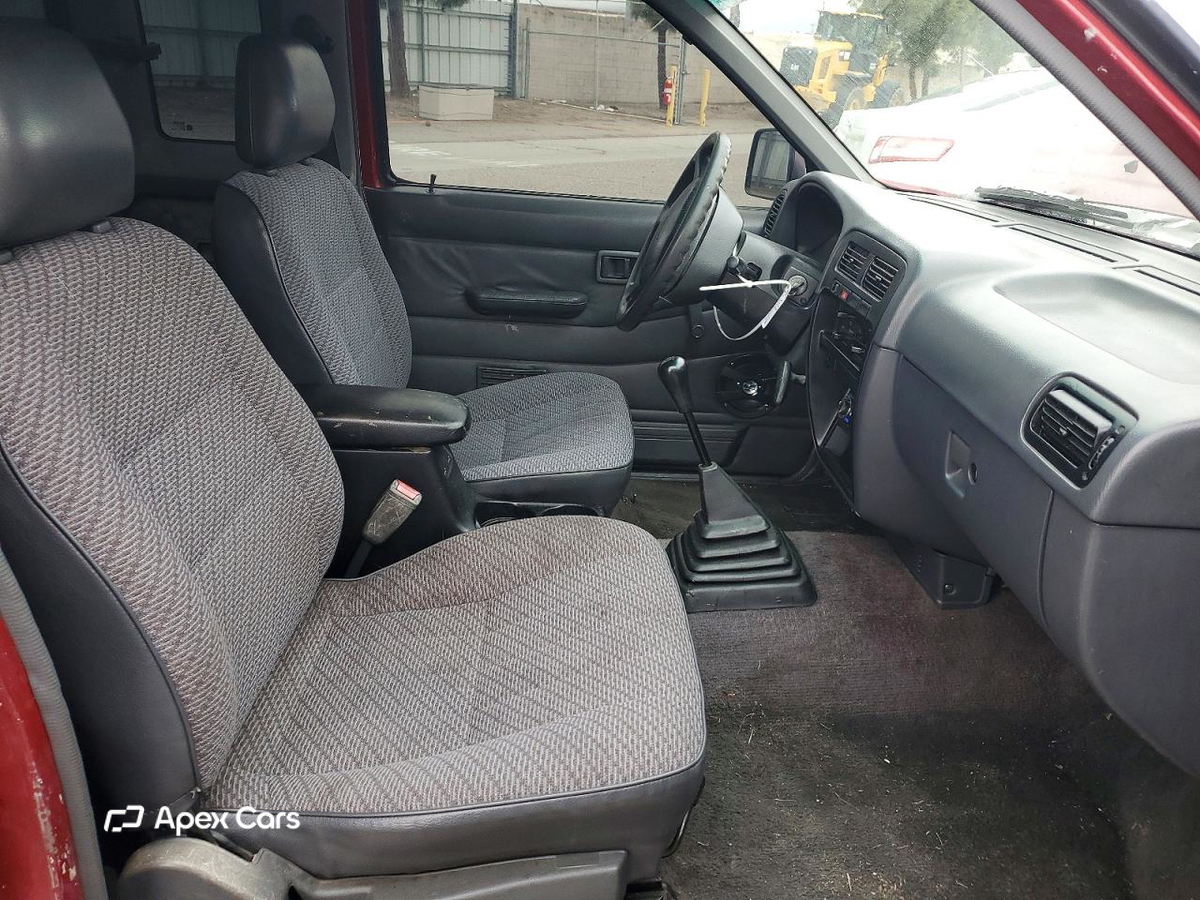 Nissan Titan 1997