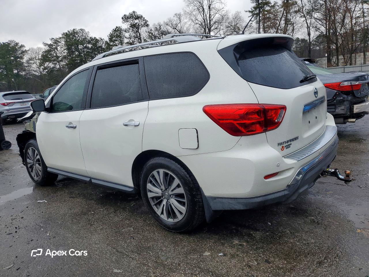 Nissan Pathfinder 2017