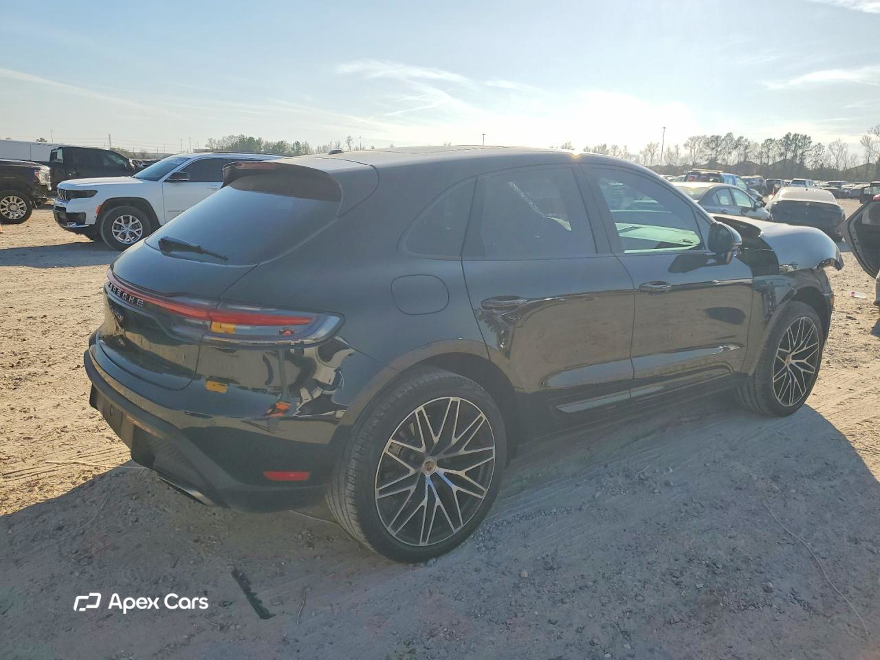 Porsche Macan 2024