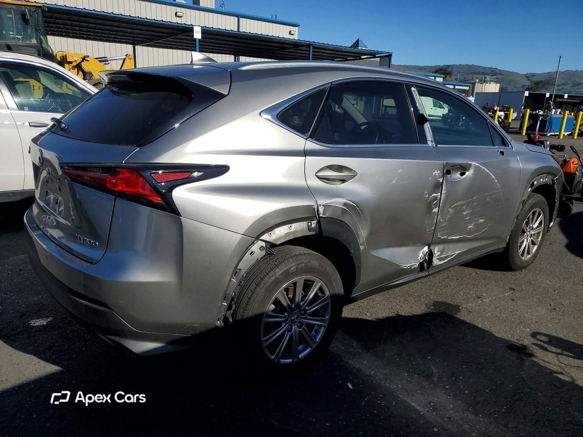 Lexus NX 2021
