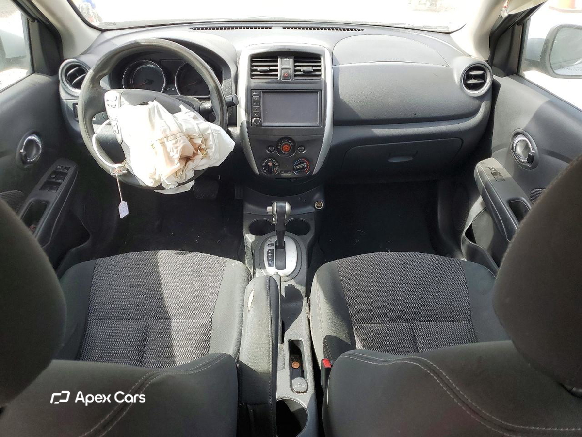 Nissan Versa 2019