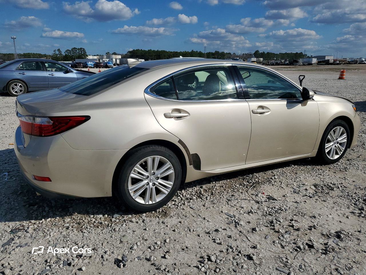 Lexus ES 2015