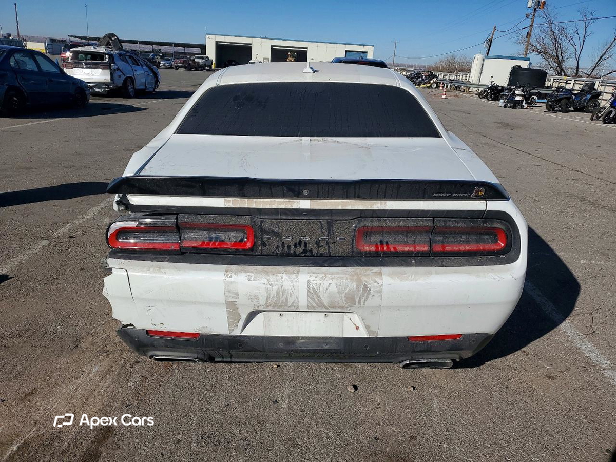 Dodge Challenger 2021