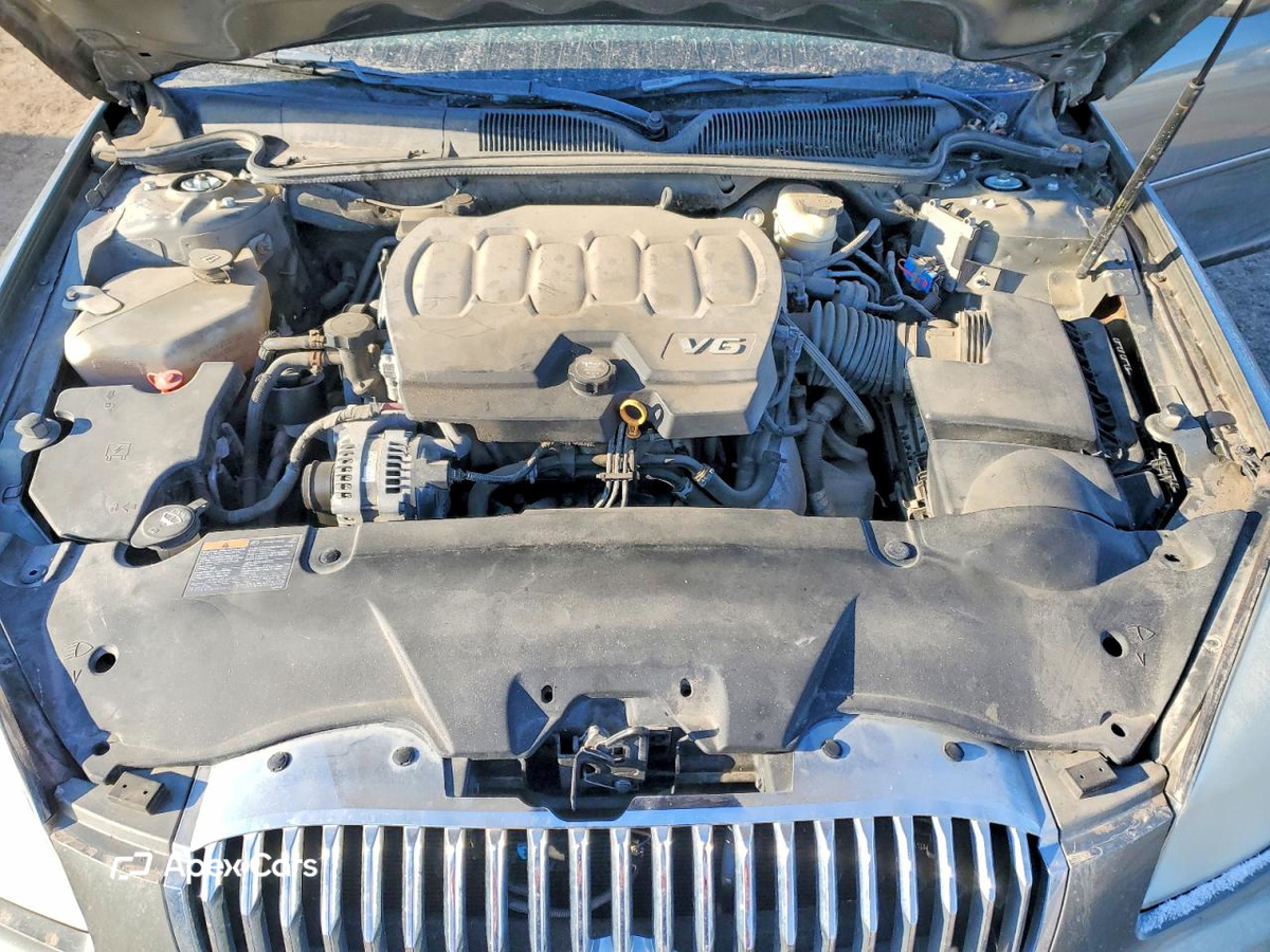 Buick Lucerne 2011