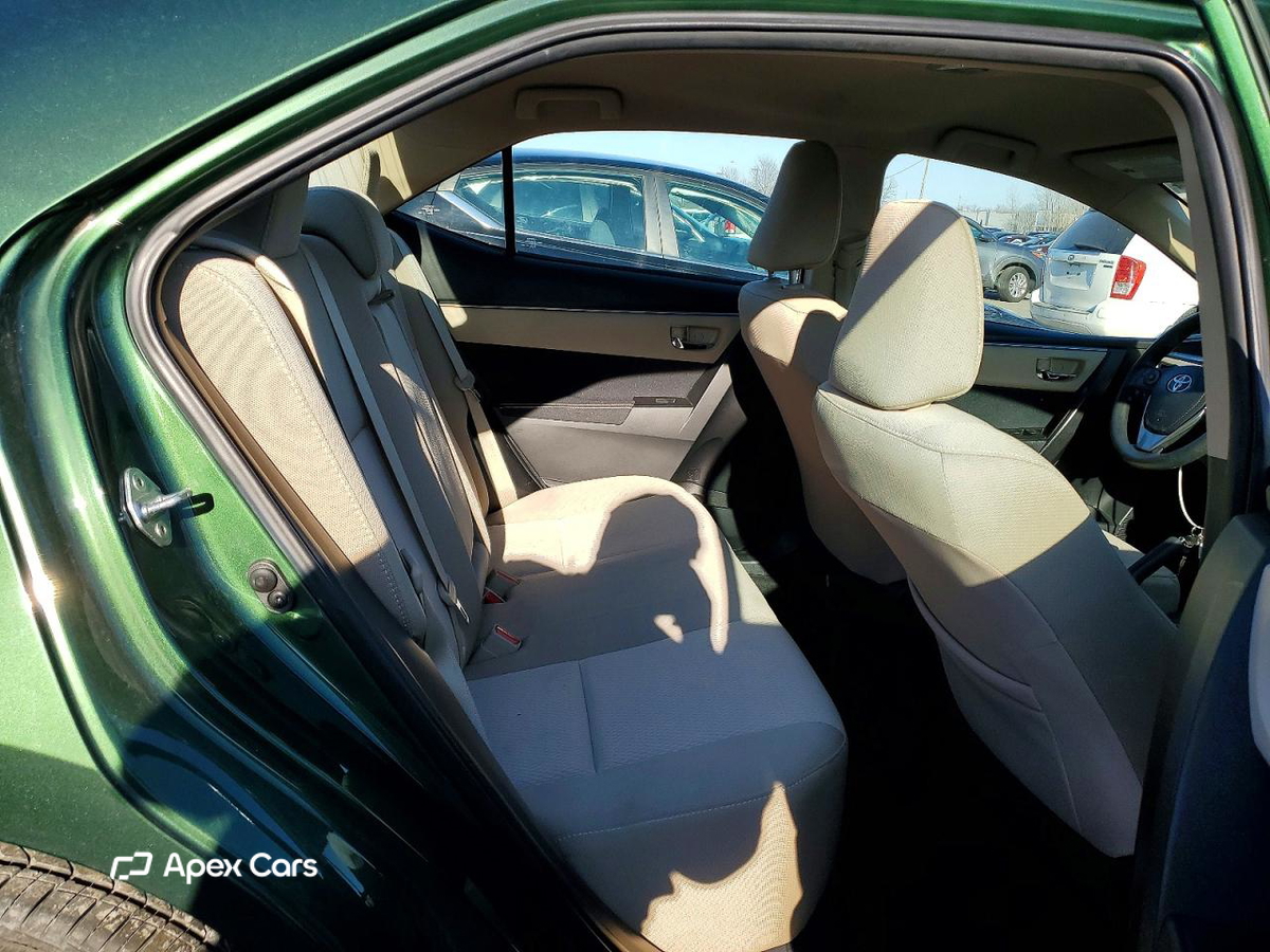 Toyota Corolla 2015