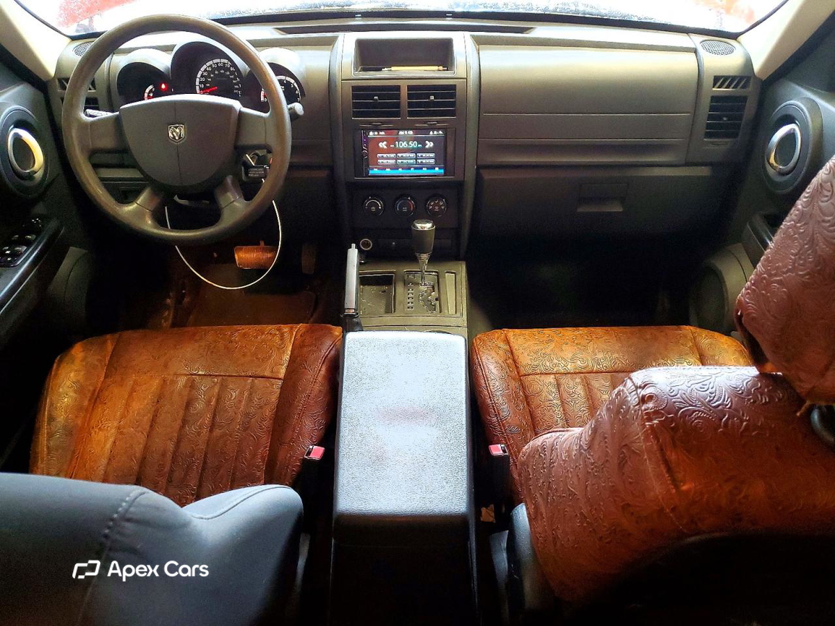 Dodge Nitro 2011