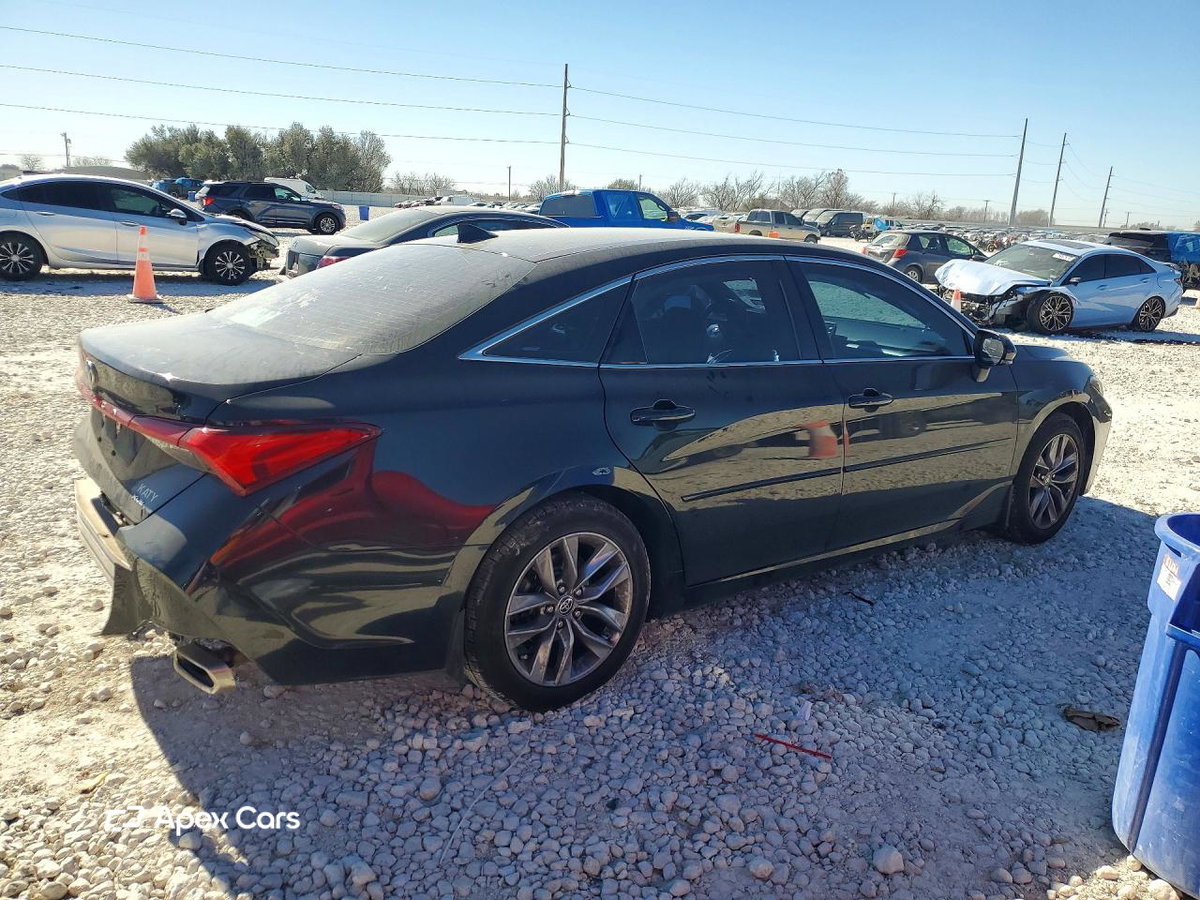Toyota Avalon 2020