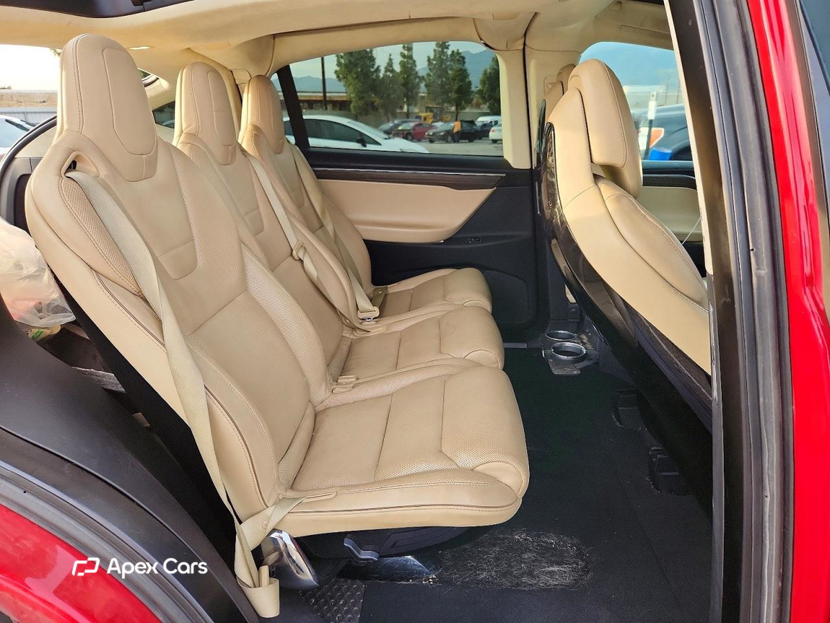 Tesla Model X 2016