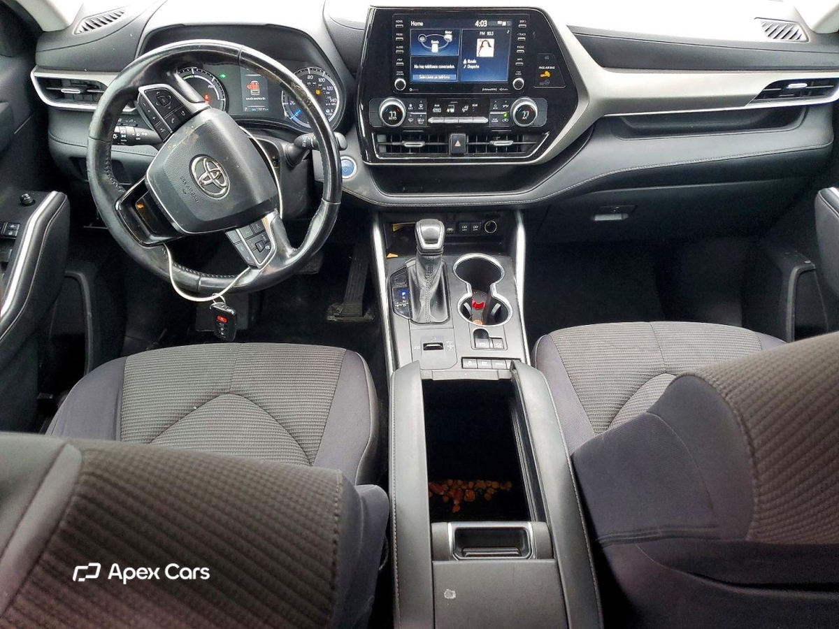 Toyota Highlander 2021