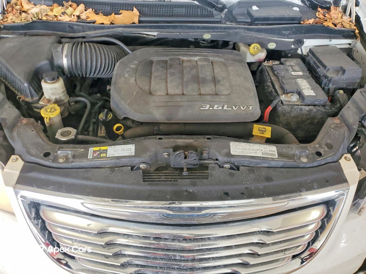 Chrysler Voyager 2013