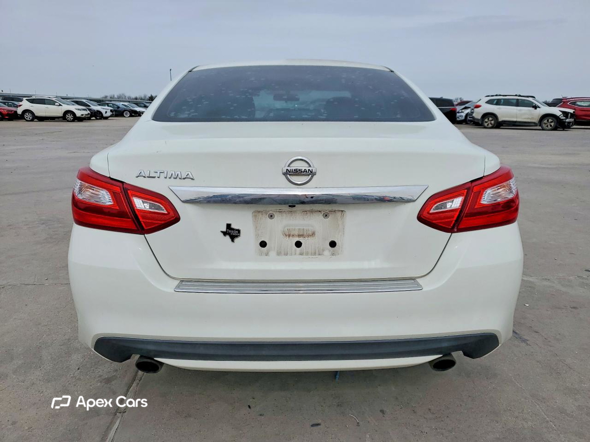 Nissan Altima 2017