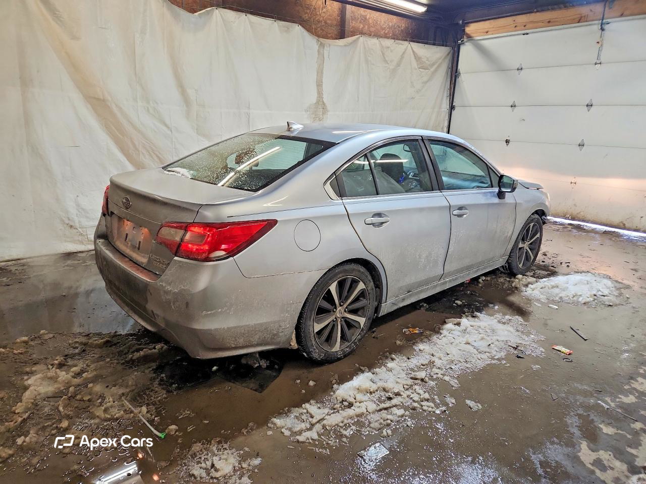 Subaru Legacy 2016
