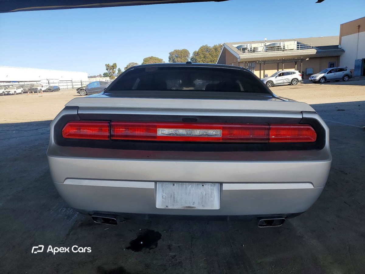 Dodge Challenger 2012