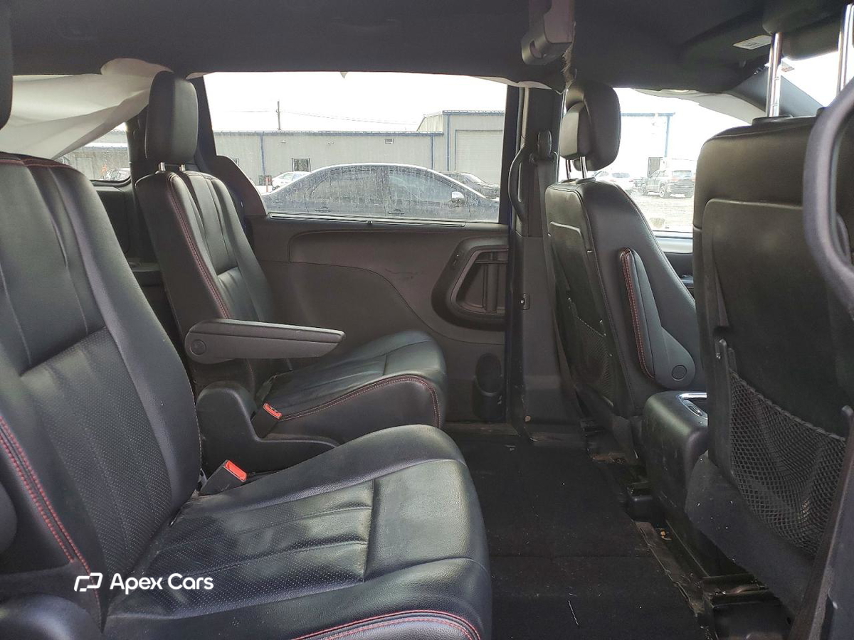 Dodge Caravan 2019