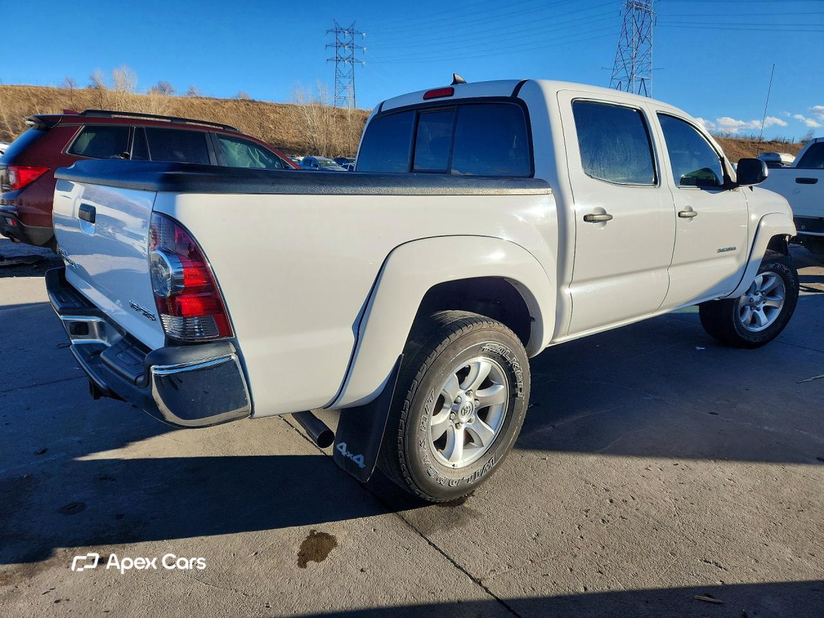 Toyota Tacoma 2015