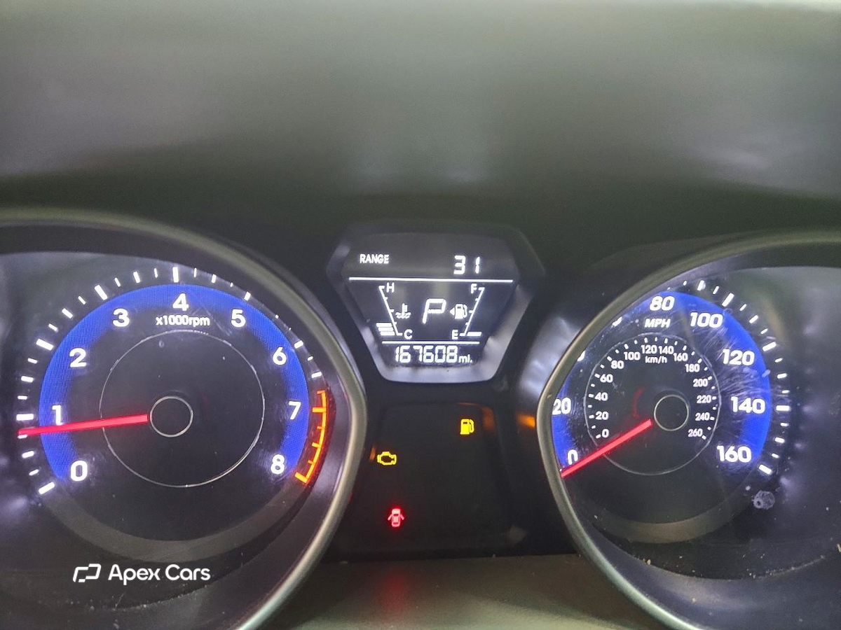 Hyundai Elantra 2016