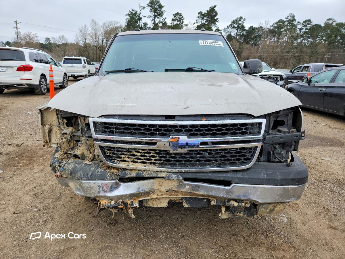 Chevrolet Silverado 2005