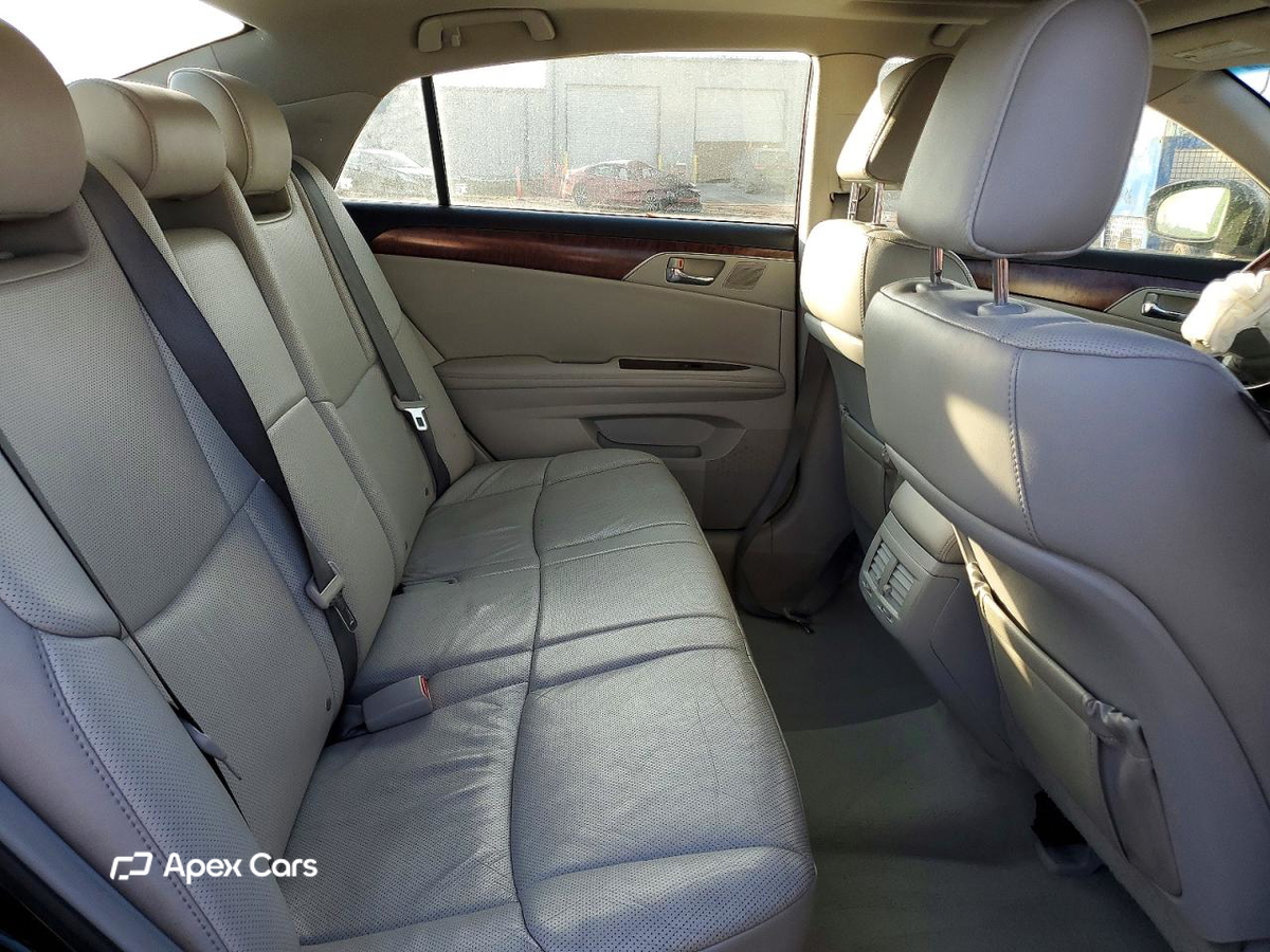 Toyota Avalon 2012