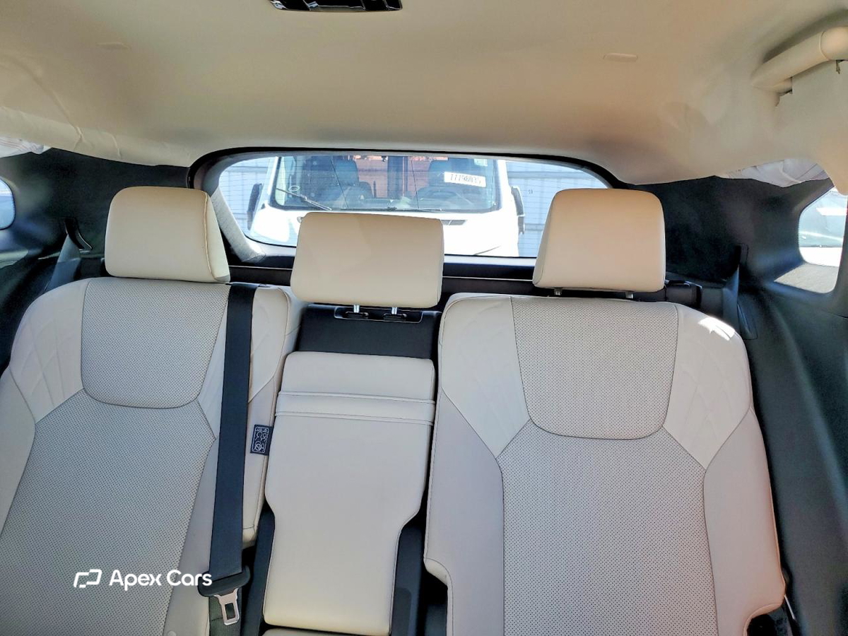 Lexus RX 2024