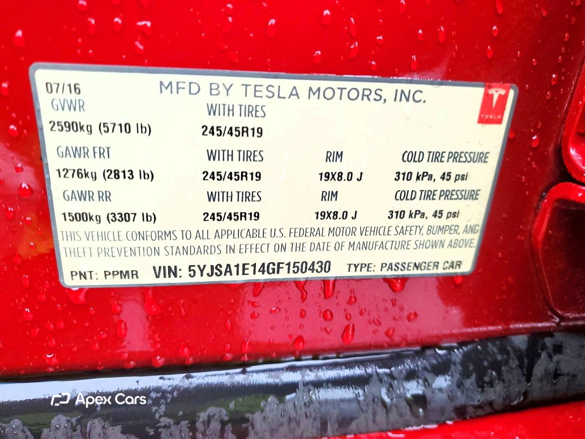 Tesla Model S 2016