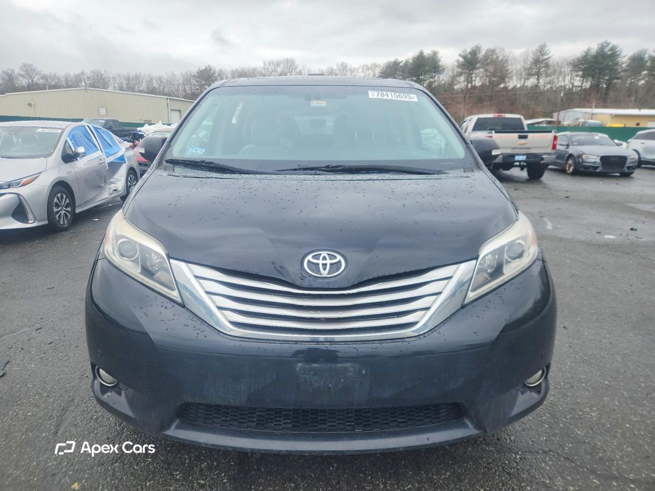 Toyota Sienna 2015