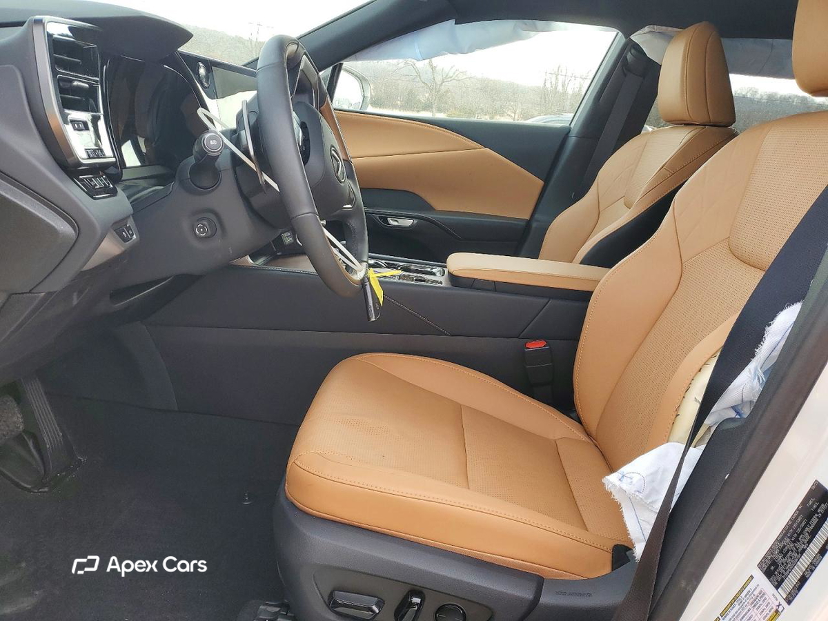 Lexus RX 2025