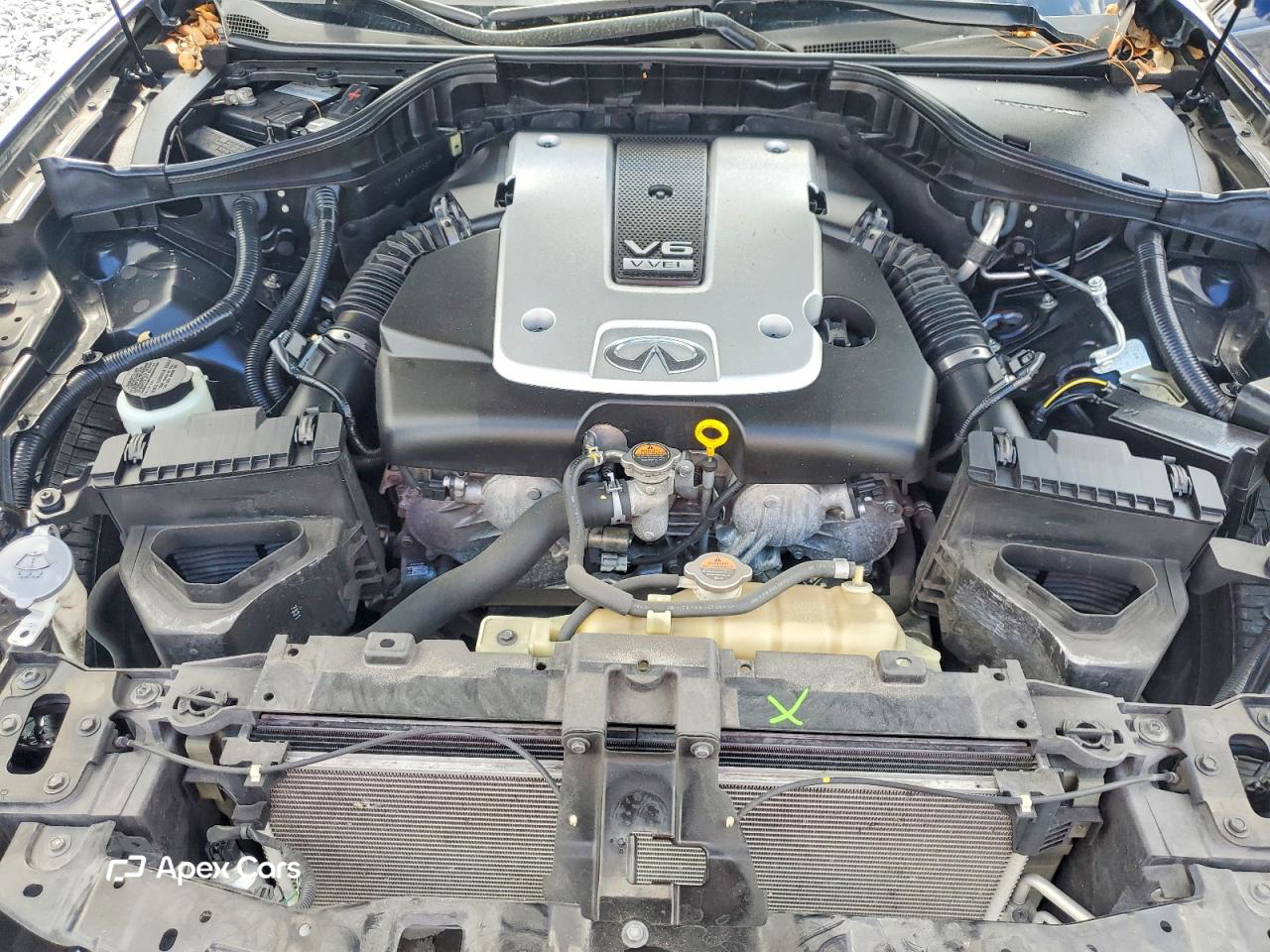 Infiniti Q70 2018