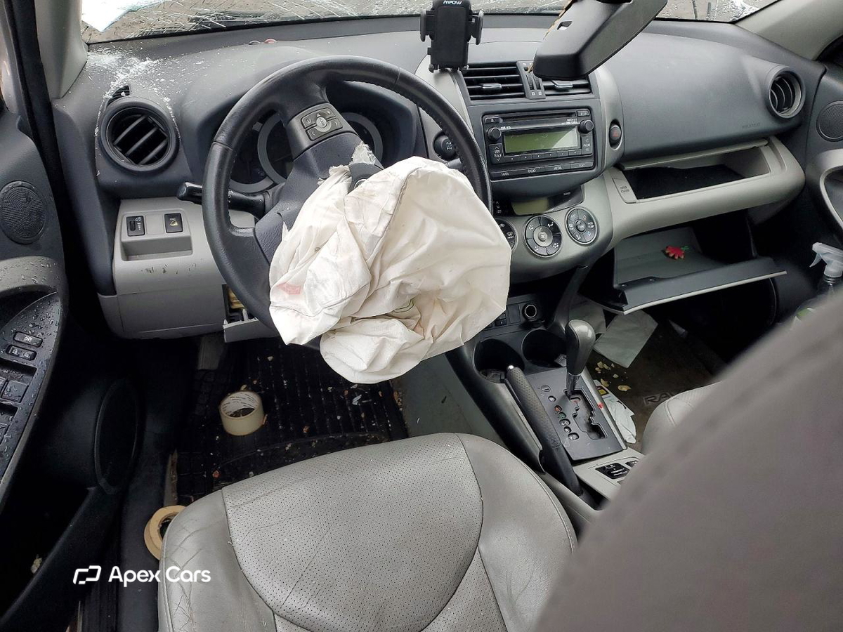Toyota RAV 4 2012