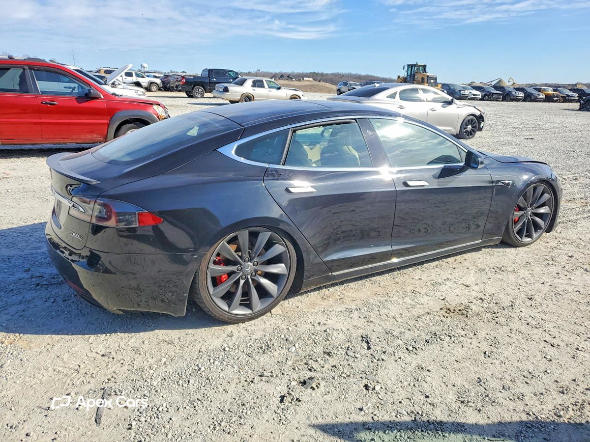 Tesla Model S 2017