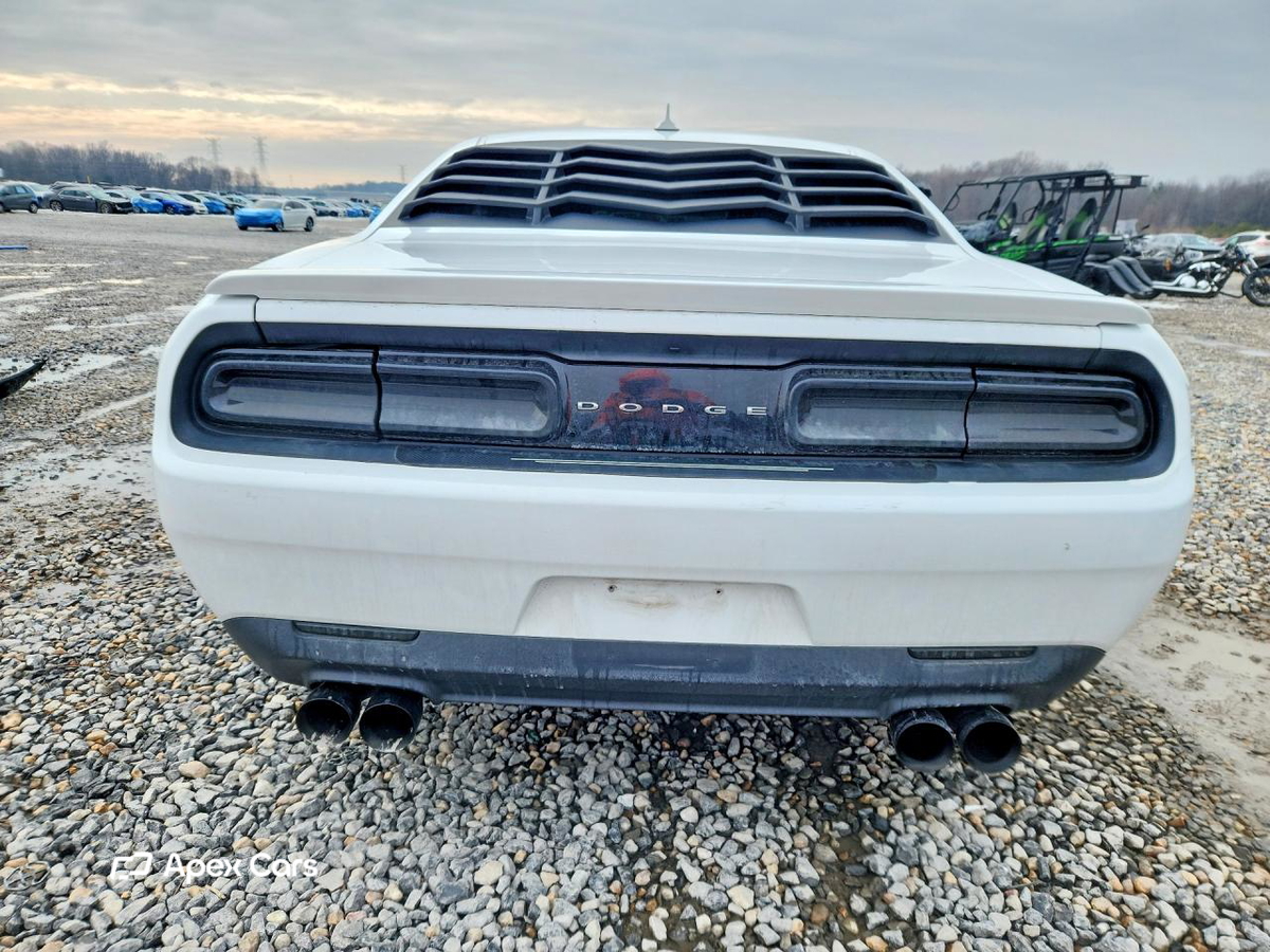 Dodge Challenger 2015