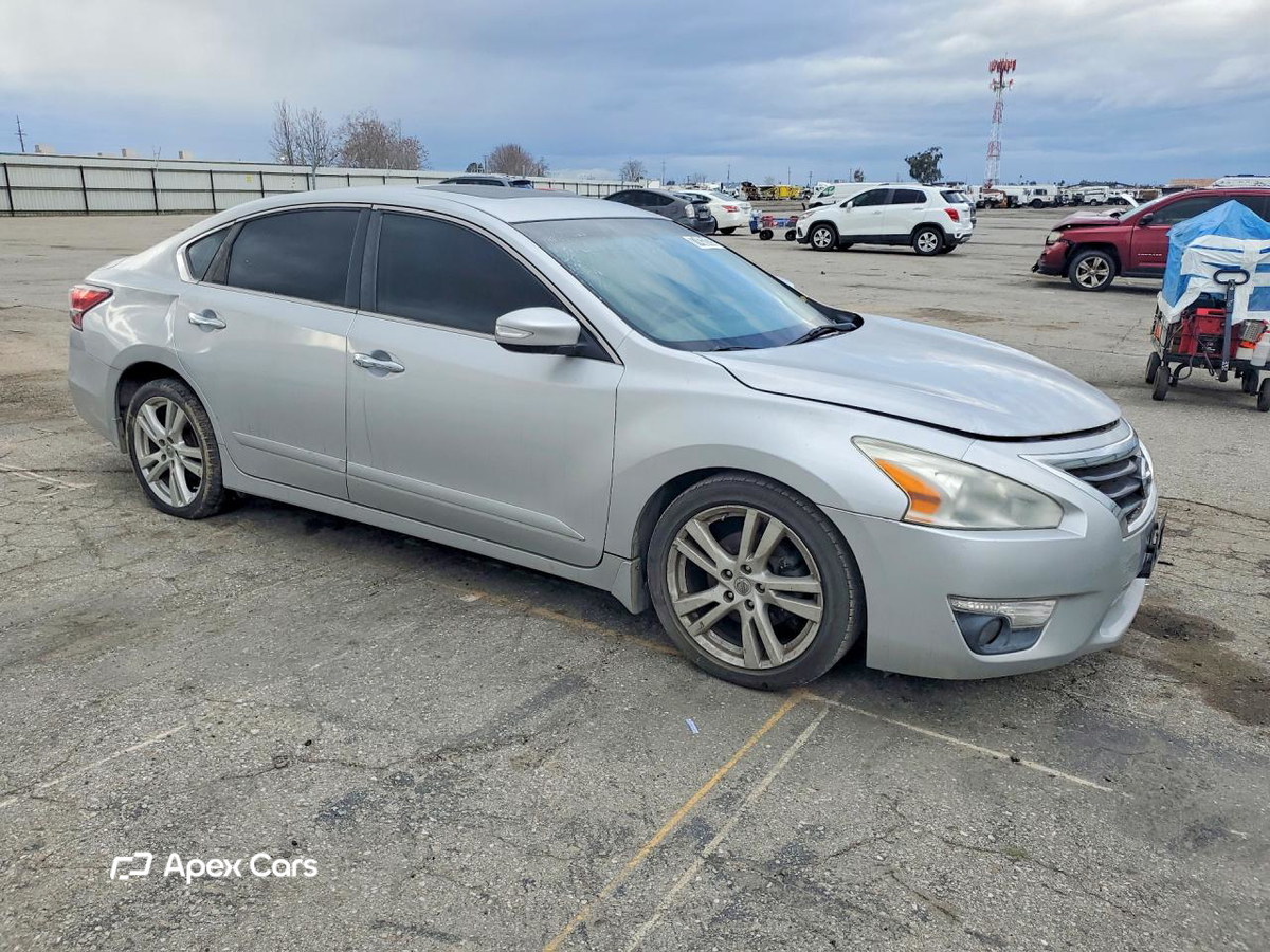 Nissan Altima 2014