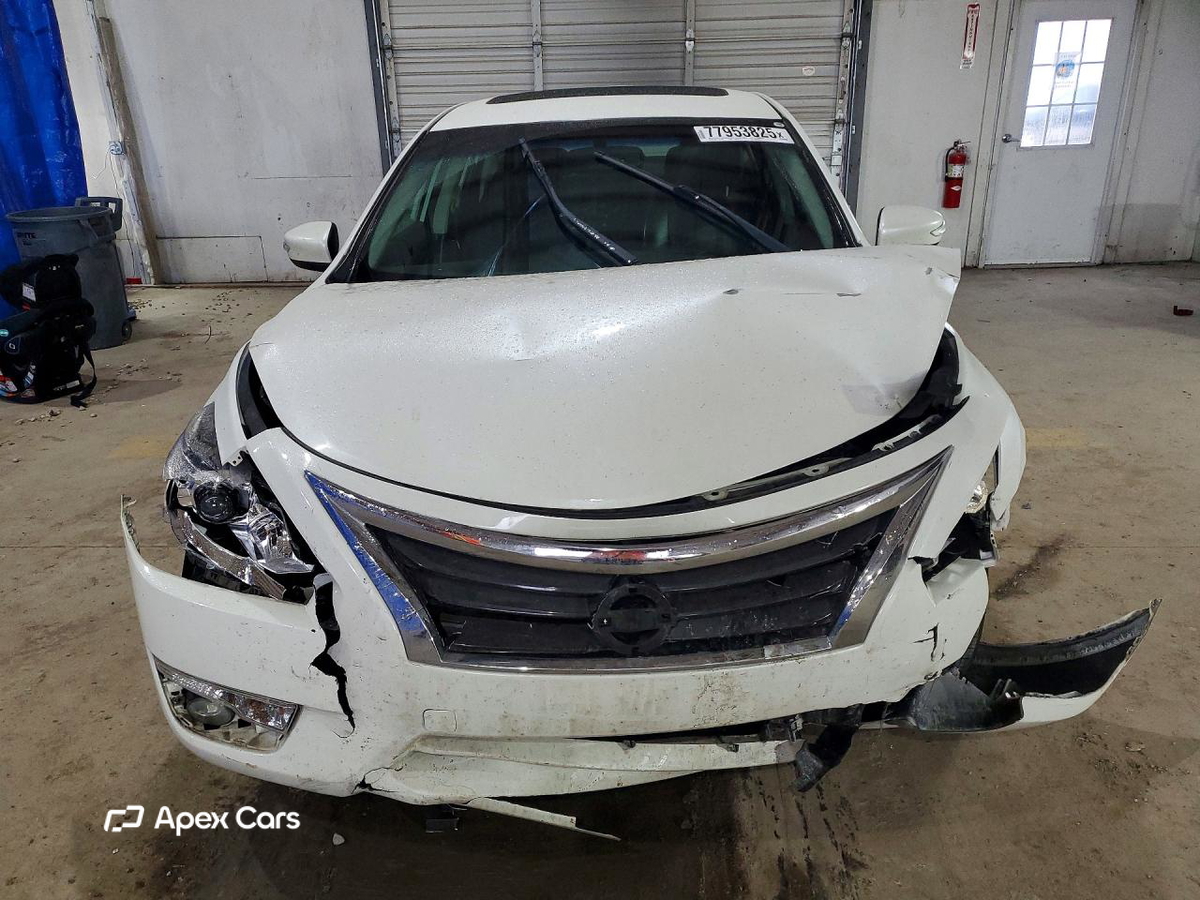Nissan Altima 2015