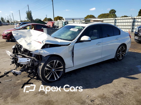 BMW Series 3 2018 - Image 1 of 13