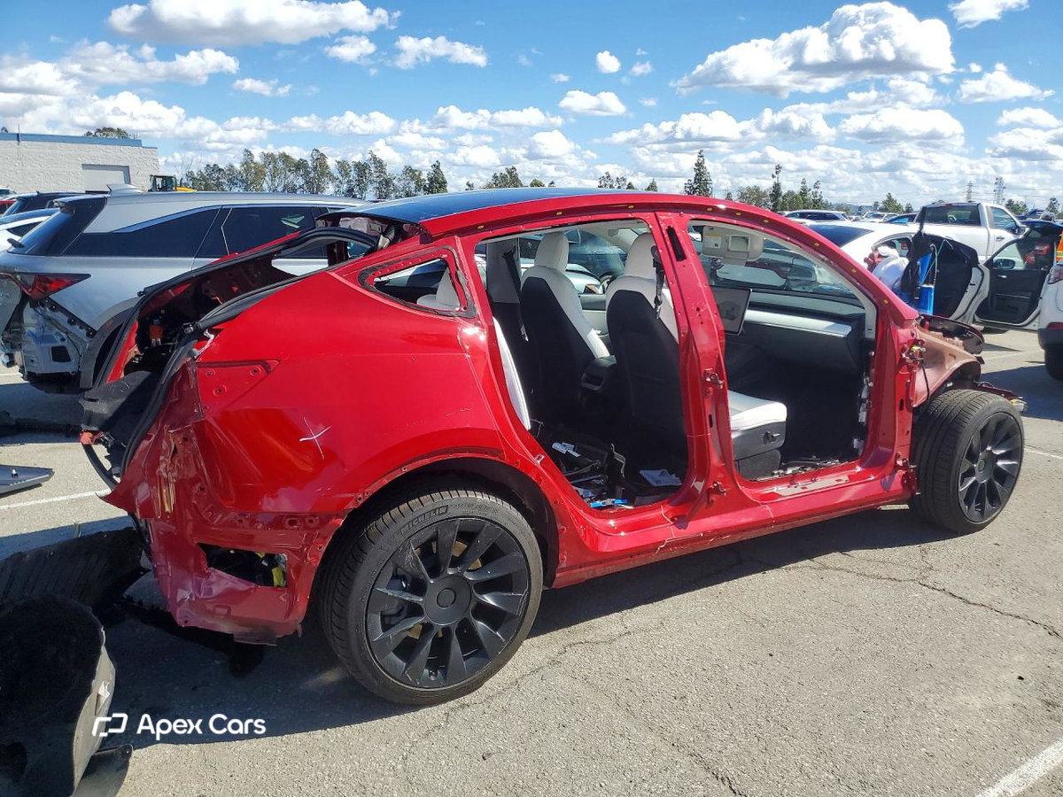 Tesla Model Y 2022