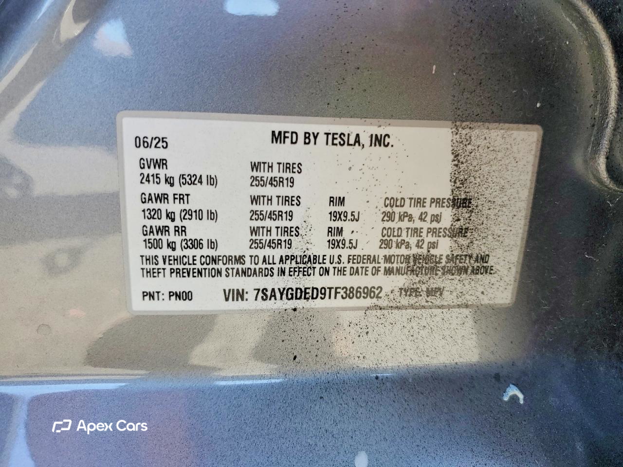 Tesla Model Y 2026