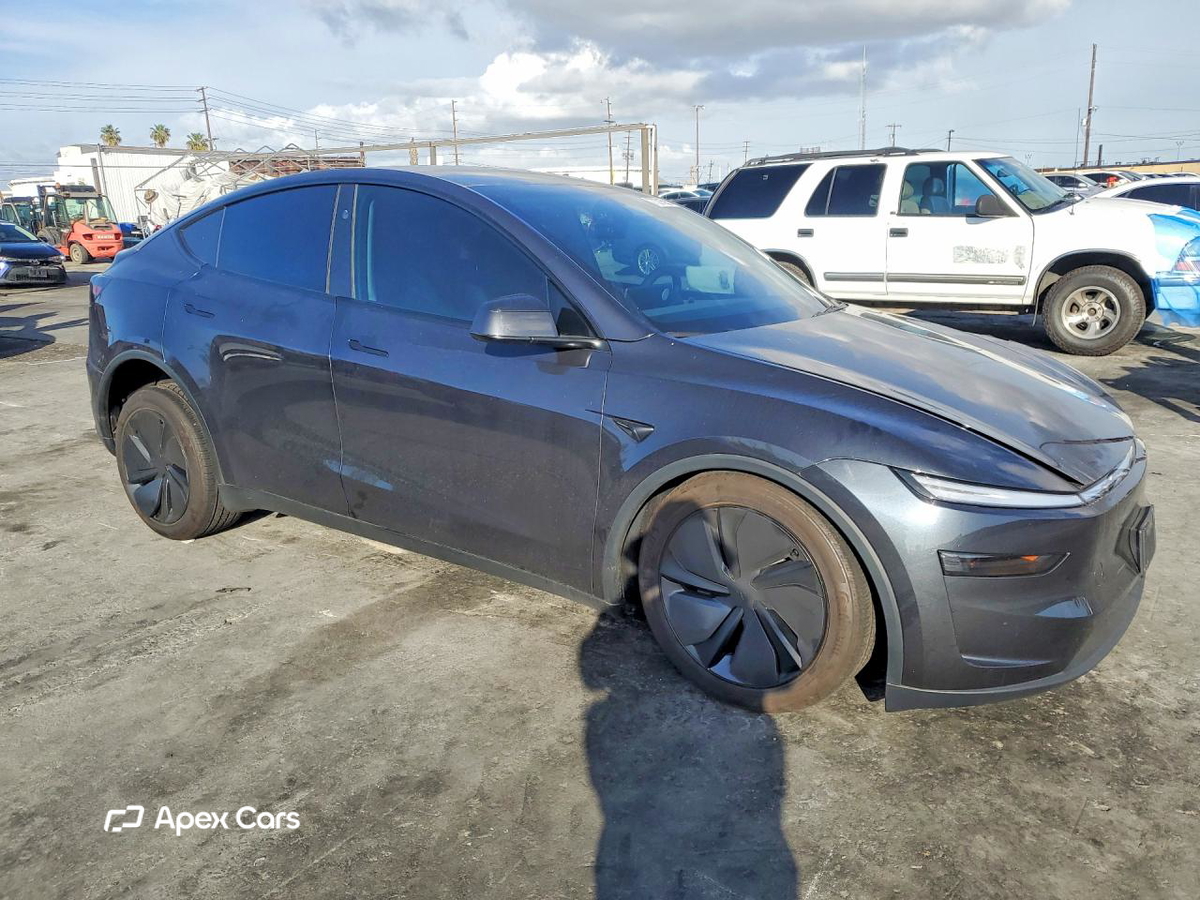 Tesla Model Y 2026