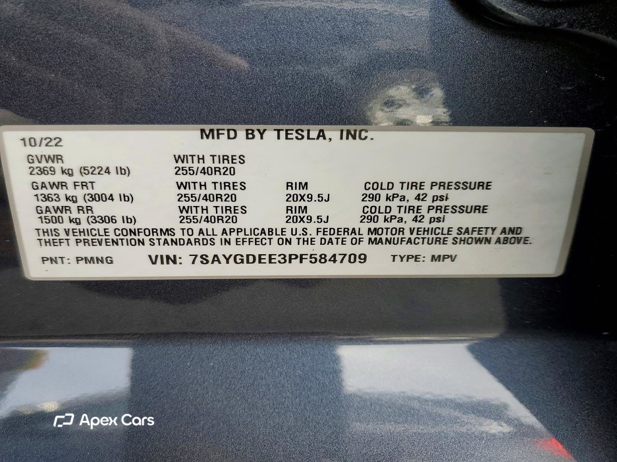 Tesla Model Y 2023