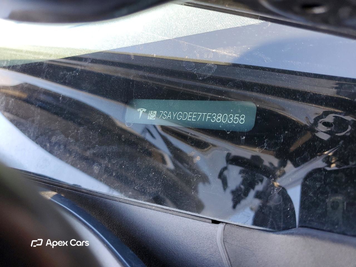 Tesla Model Y 2026