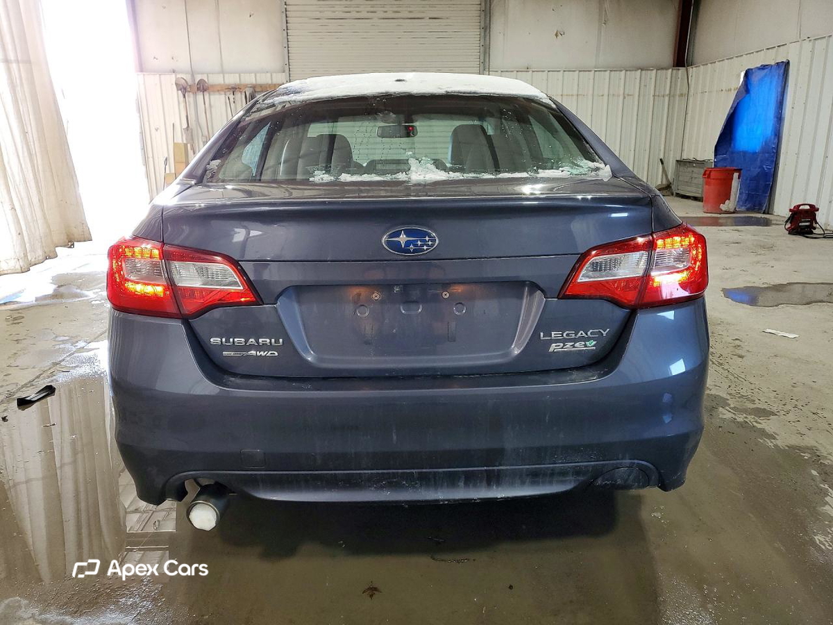 Subaru Legacy 2015