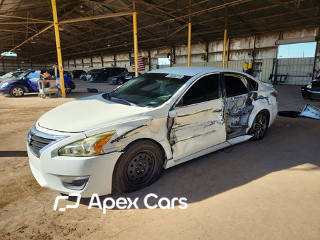 Nissan Altima 2013 - Image 1 of 13