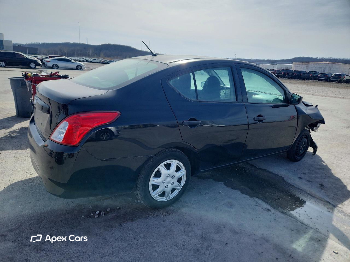 Nissan Versa 2017