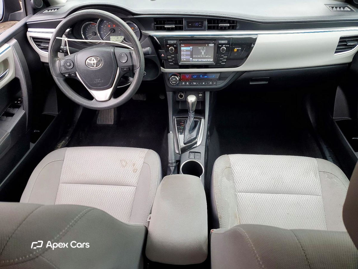 Toyota Corolla 2015