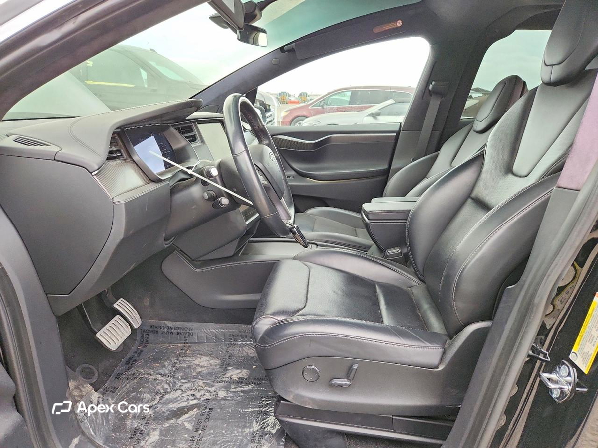 Tesla Model X 2018