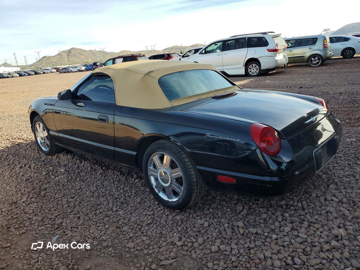 Ford Thunderbird 2004